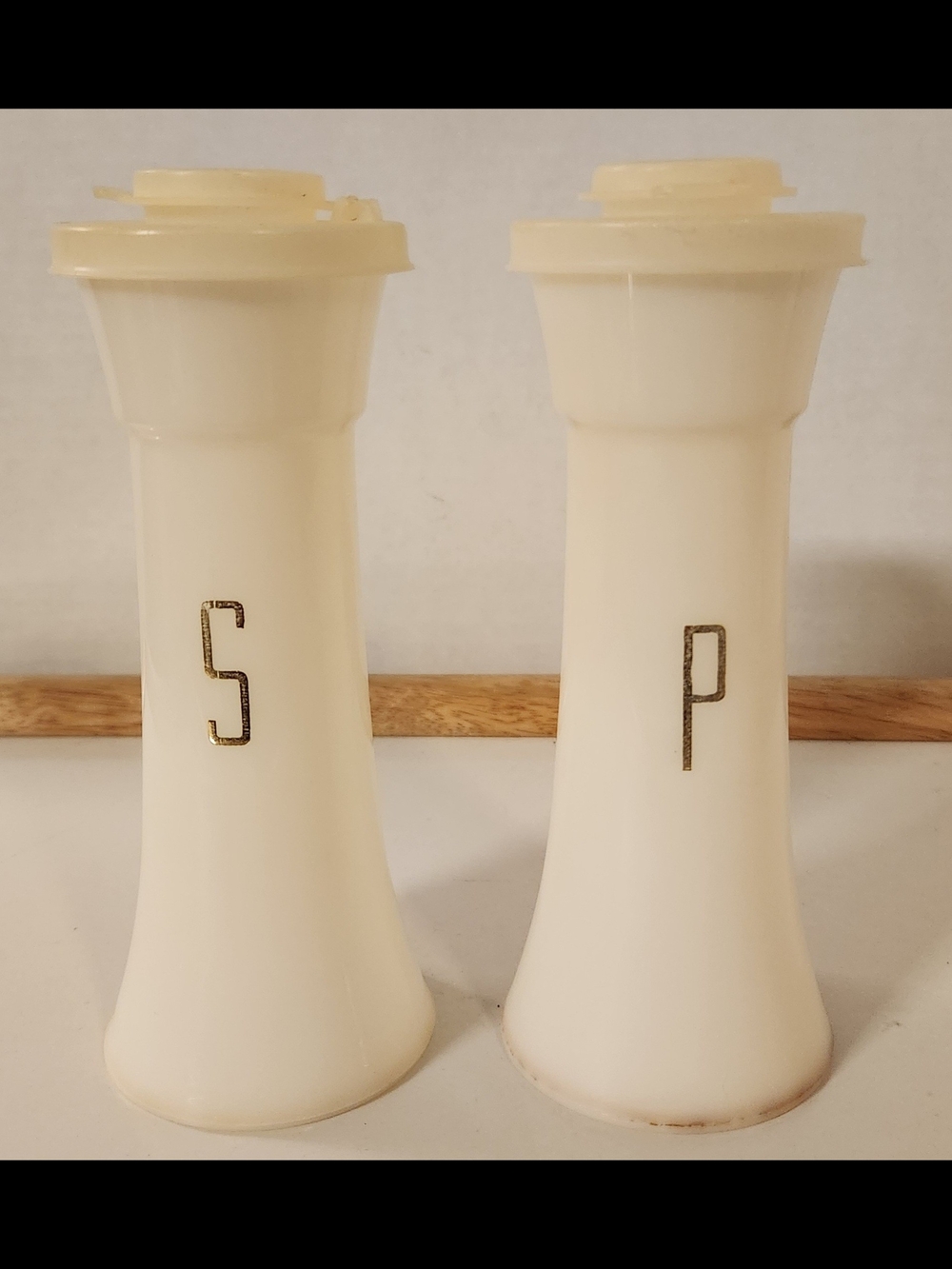 Vintage Original Tupperware Set of Salt and Pepper Shakers 718, 719